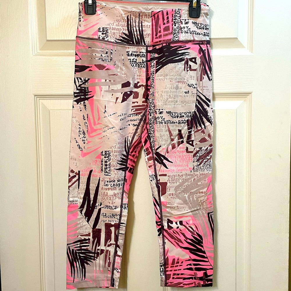 Calvin Klein leggings. Medium but fits more like a large. Multicolored.